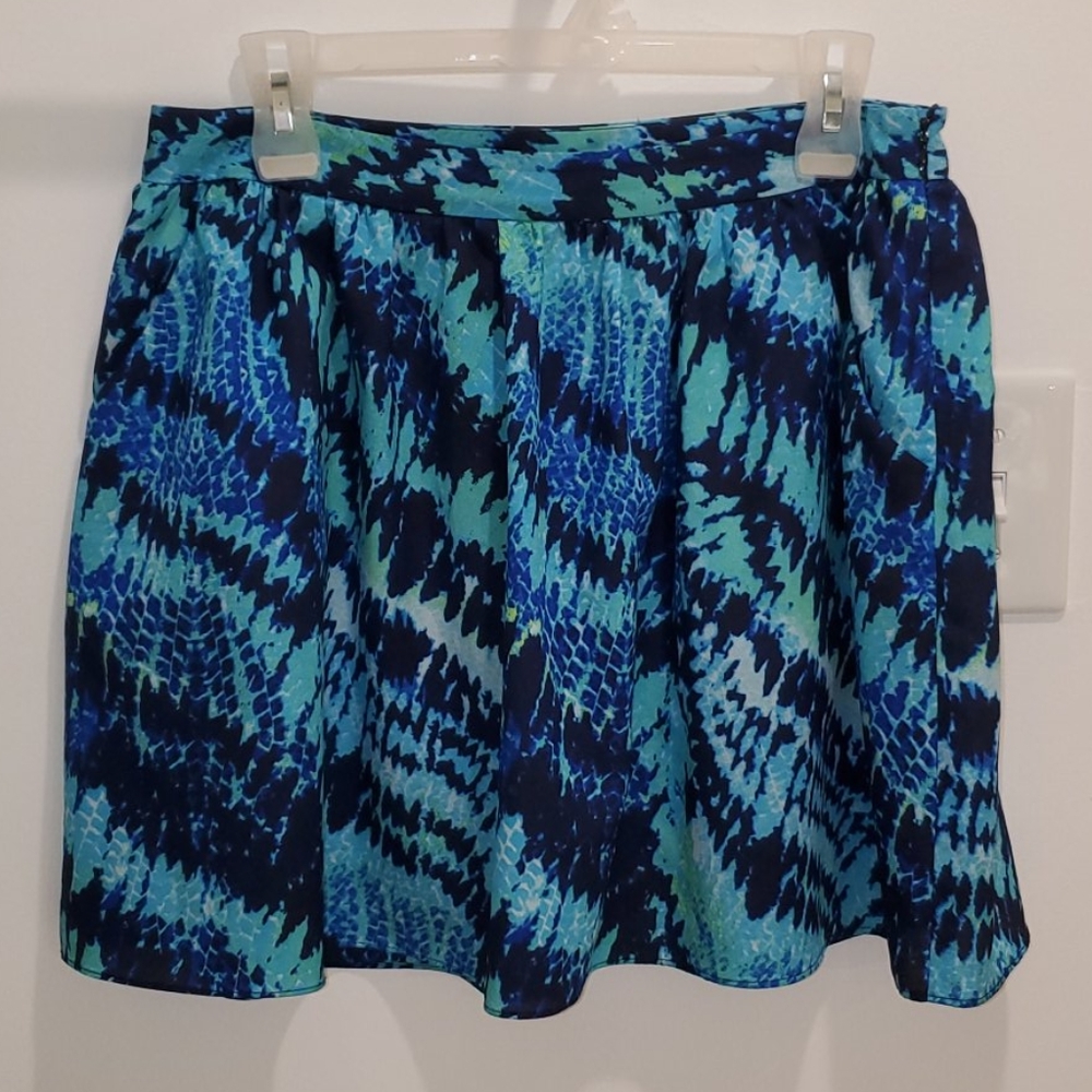 Express Skirt Teal, Navy and Aqua w Pockets Size 8
